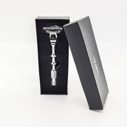 Dural Stanway Mach 3 compatible razor with pouch, featuring a sleek handle and triple-blade design for a smooth shave.