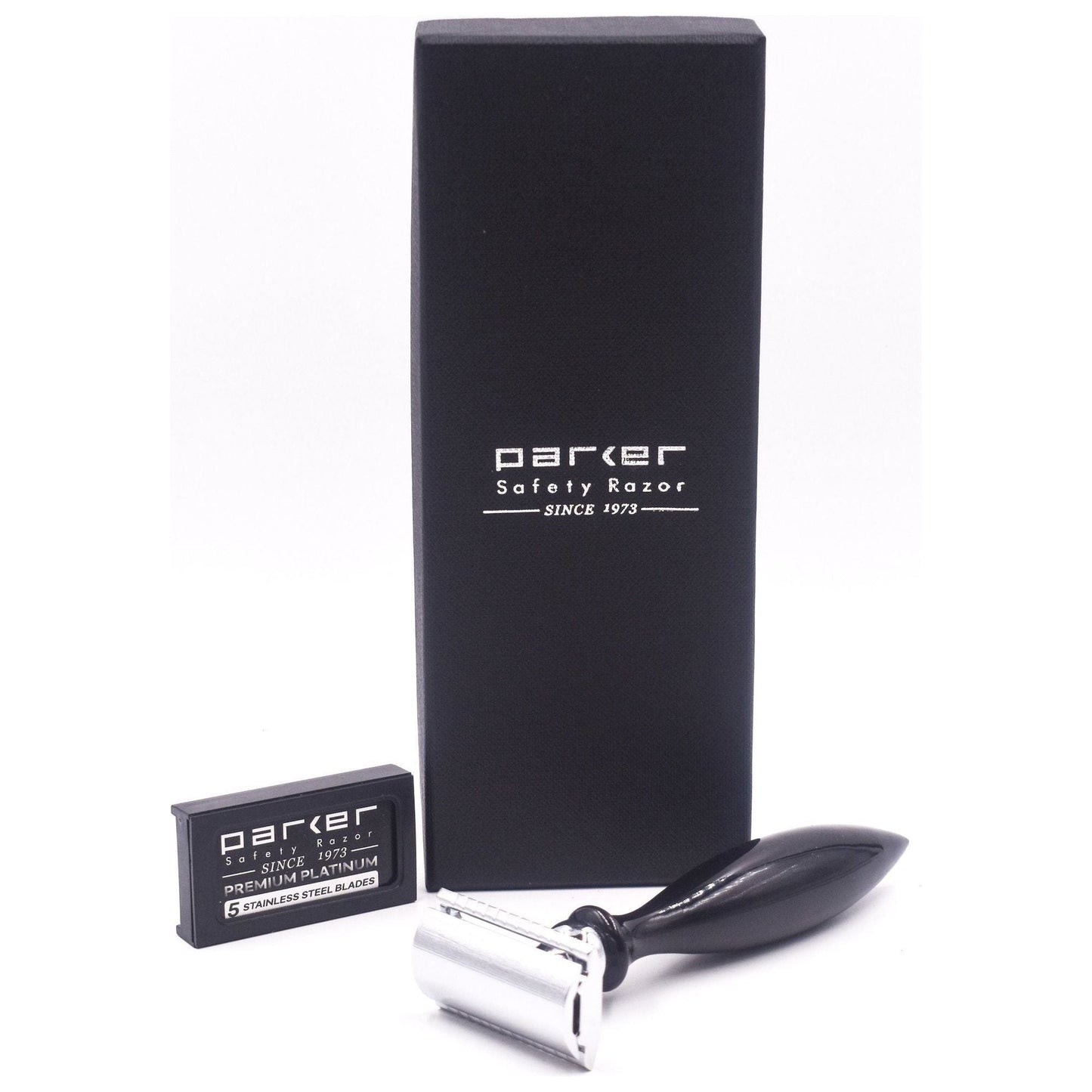 Parker 12R safety razor with buffalo horn handle, featuring a classic double-edge design and polished metal finish.