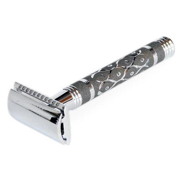 Parker 65r three-piece heavyweight safety razor with polished chrome finish, featuring a textured handle and double-edge blade safety.