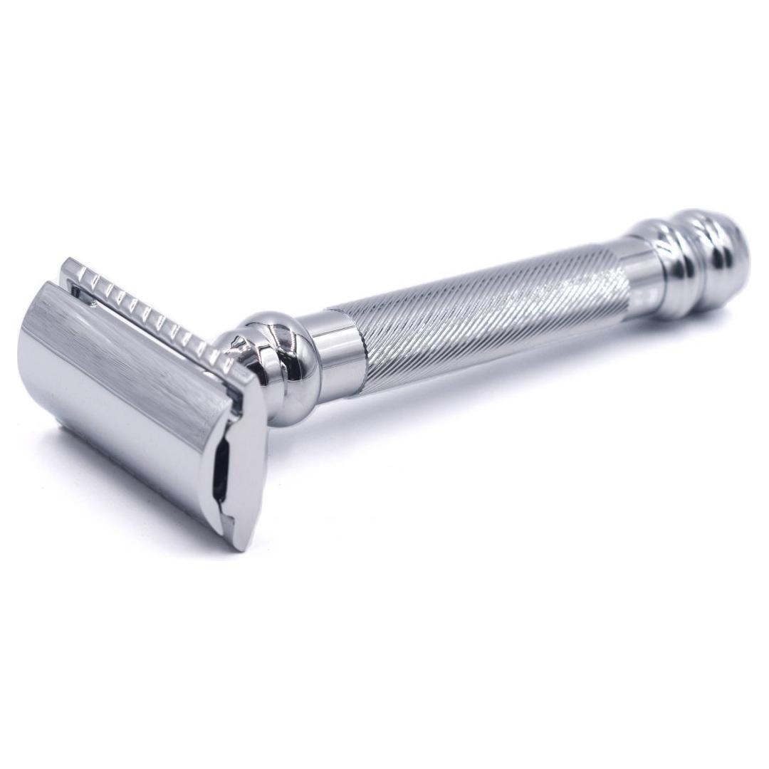 Parker 98R heavy-weight 3-piece double-edge safety razor with chrome finish, designed for close, smooth shaves.