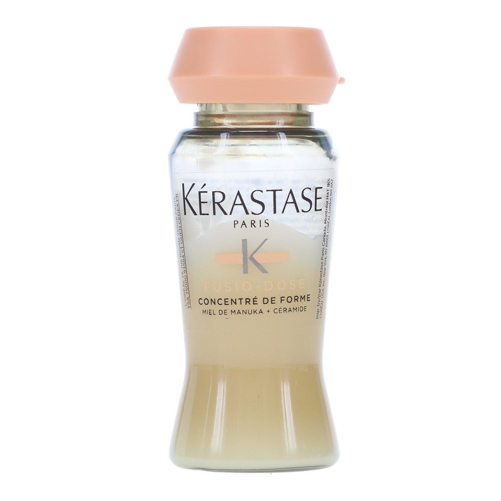 Kerastase Curl Manifesto Nourishing Treatment shampoo and conditioner set with rich, hydrating formula for curly hair.