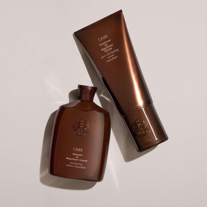 Oribe shampoo for magnificent volume in a 250 ml bottle, creamy formula with thick, luxurious lather for voluminous hair.