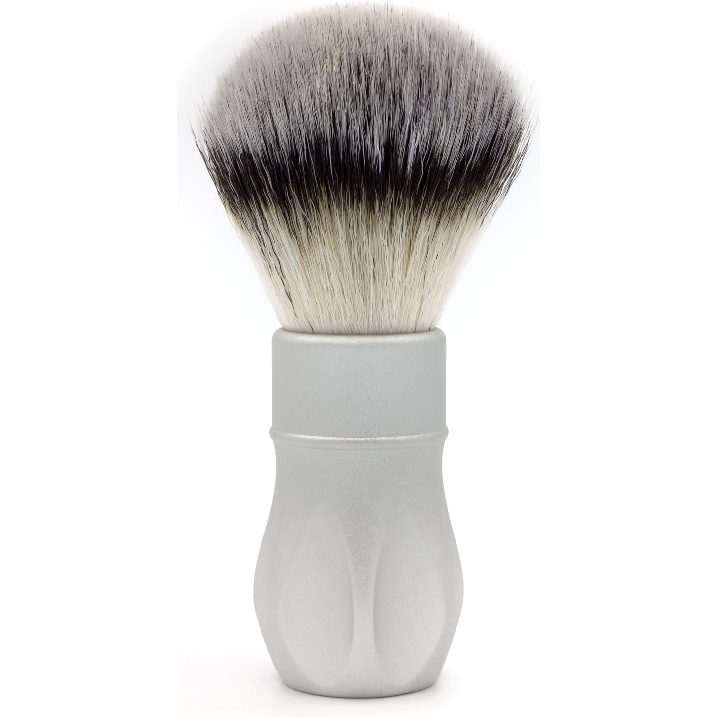 Alpha Brush & Shaving Co. Outlaw black shaving brush with 26mm and 28mm knots, featuring dense bristles and a sleek handle.