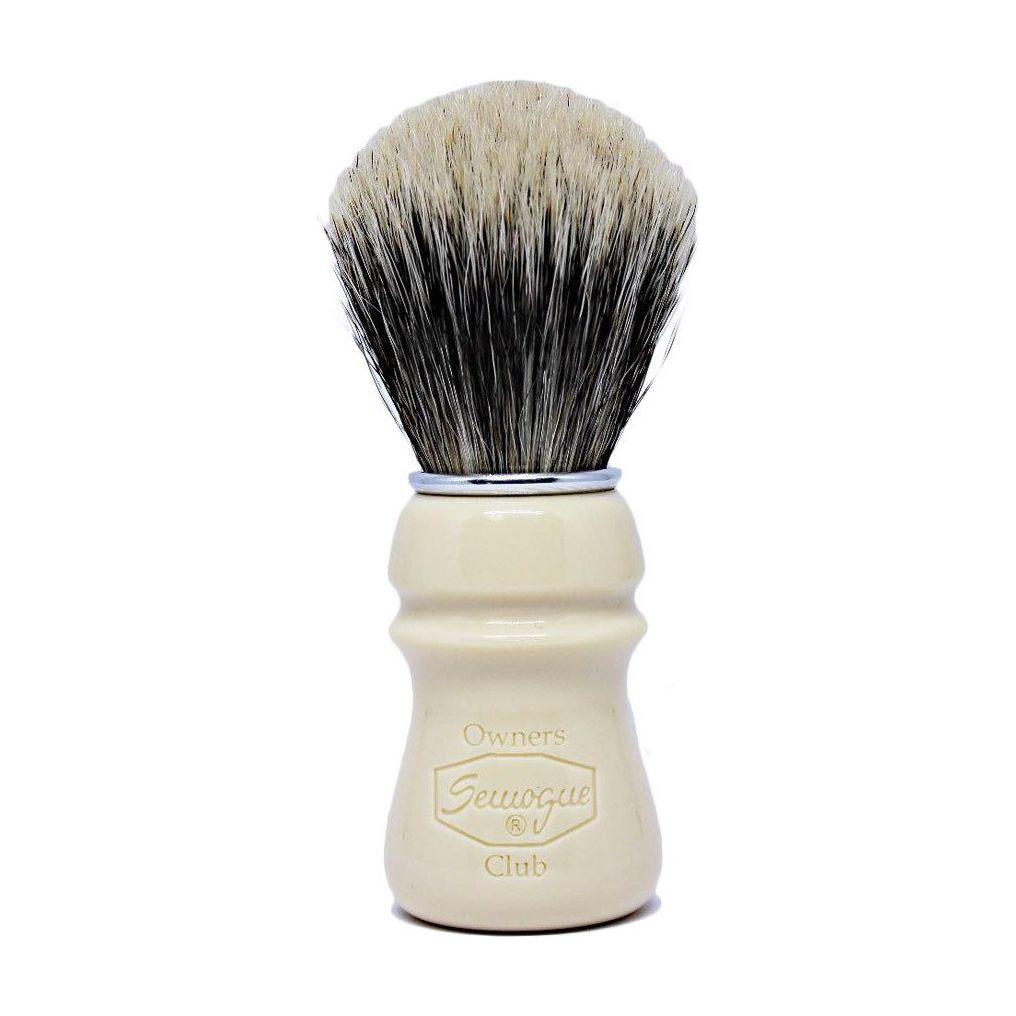Semogue Owners Club SOC Taj resin shaving brush with boar and badger blend bristles, featuring a polished handle for classic shaving.