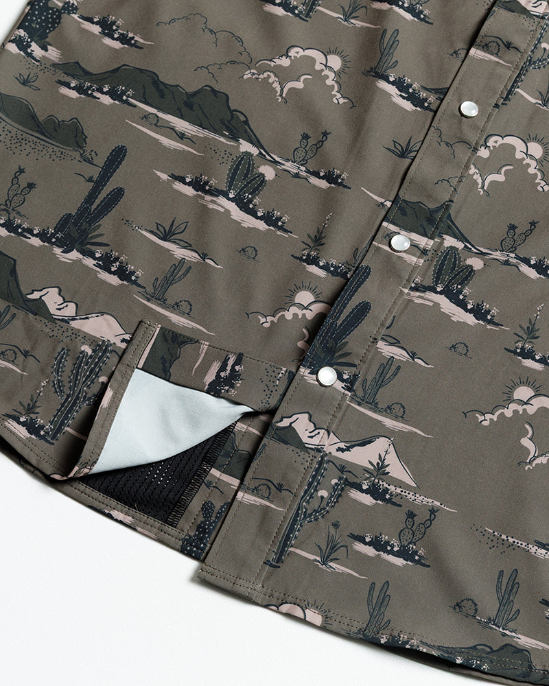 Off The Grid Surplus San Saba SS Shirt in Deadwood, a short sleeve military-style button-up shirt with rugged design.