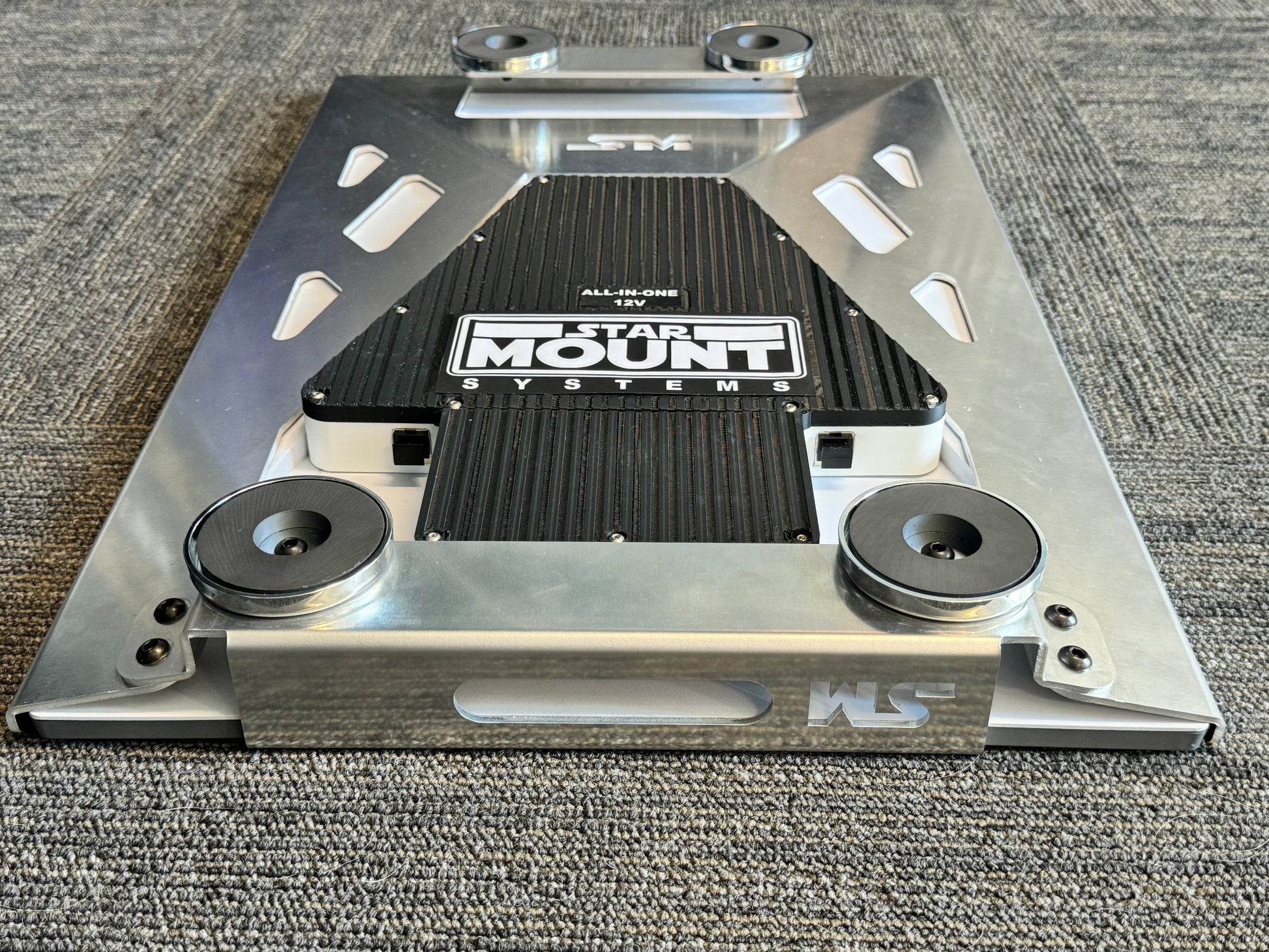 Star-Mount Explorer Pro Bundle for Gen 3 Starlink with 12V conversion by Star Mount Systems, showing the conversion kit components.