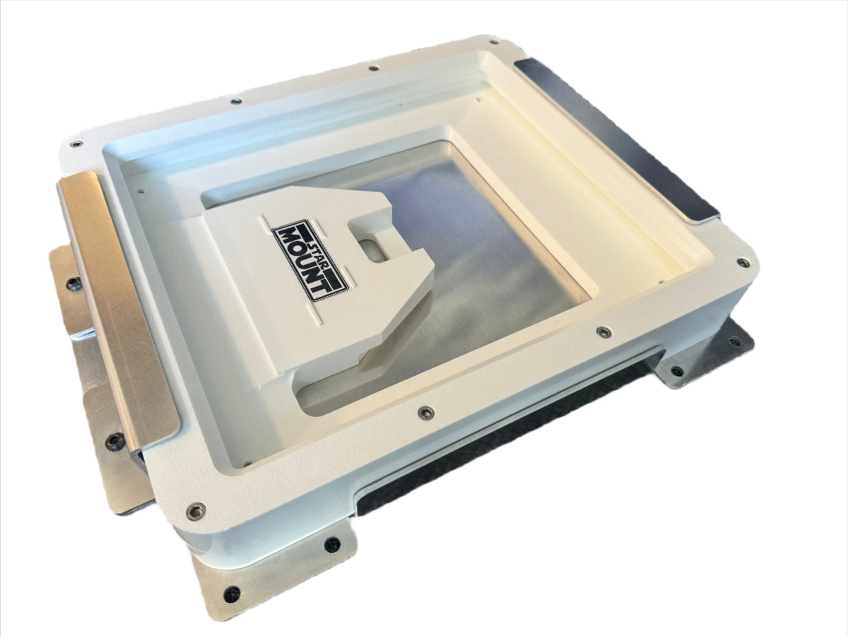 Star Mount Systems quick release accessory for Mini Voyager Mount, showing the compact, durable mounting component.