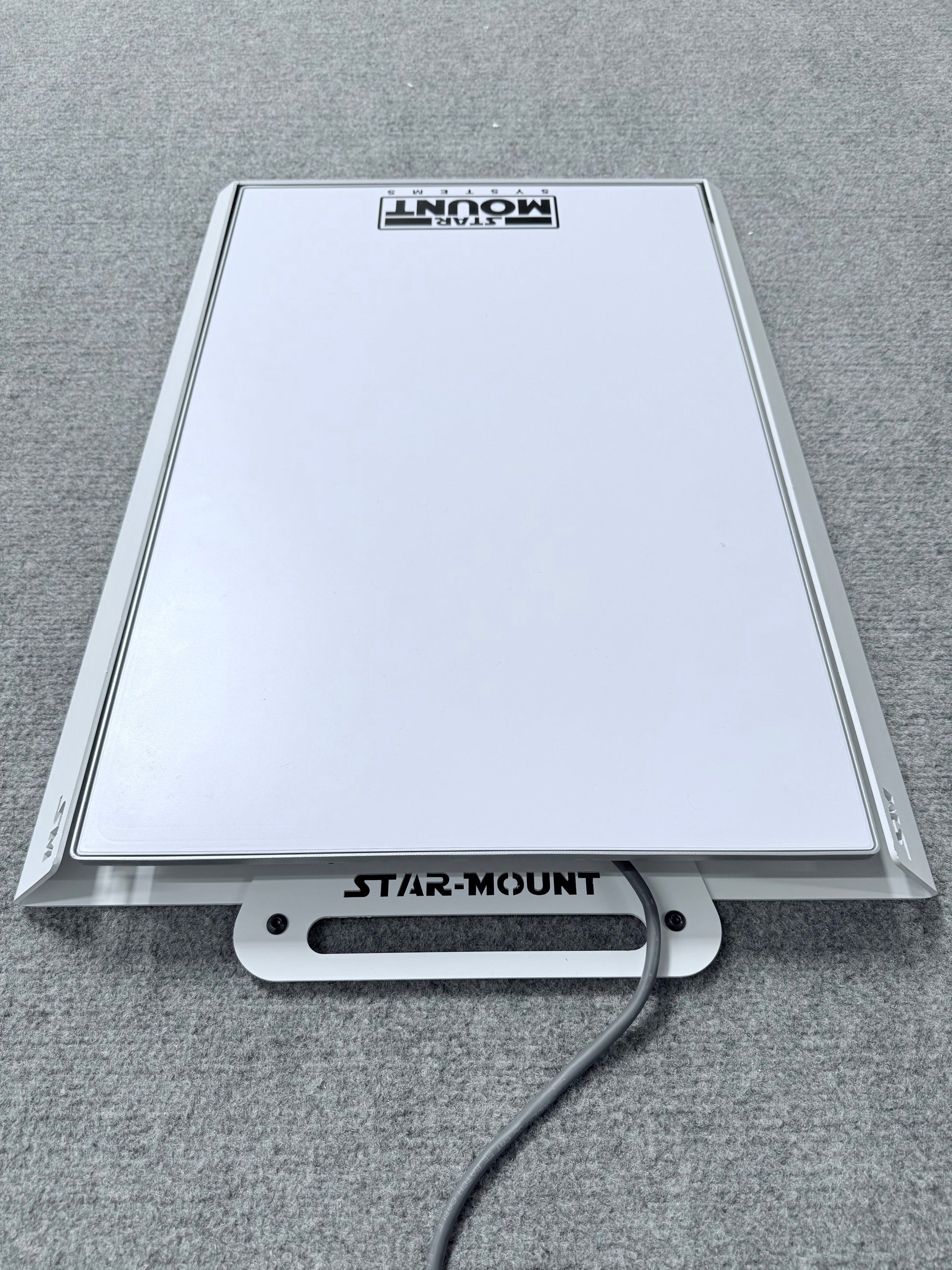 Star Mount Systems Performance Gen 3 Hybrid Mount with Quick Release attachment, showing secure mounting and quick-release mechanism.