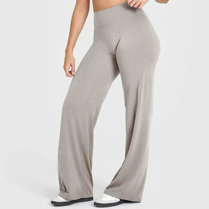 Black STOUREG sport trousers with straight-leg design, soft butter fabric, mid-waist fit, ideal for yoga, Pilates, and running.