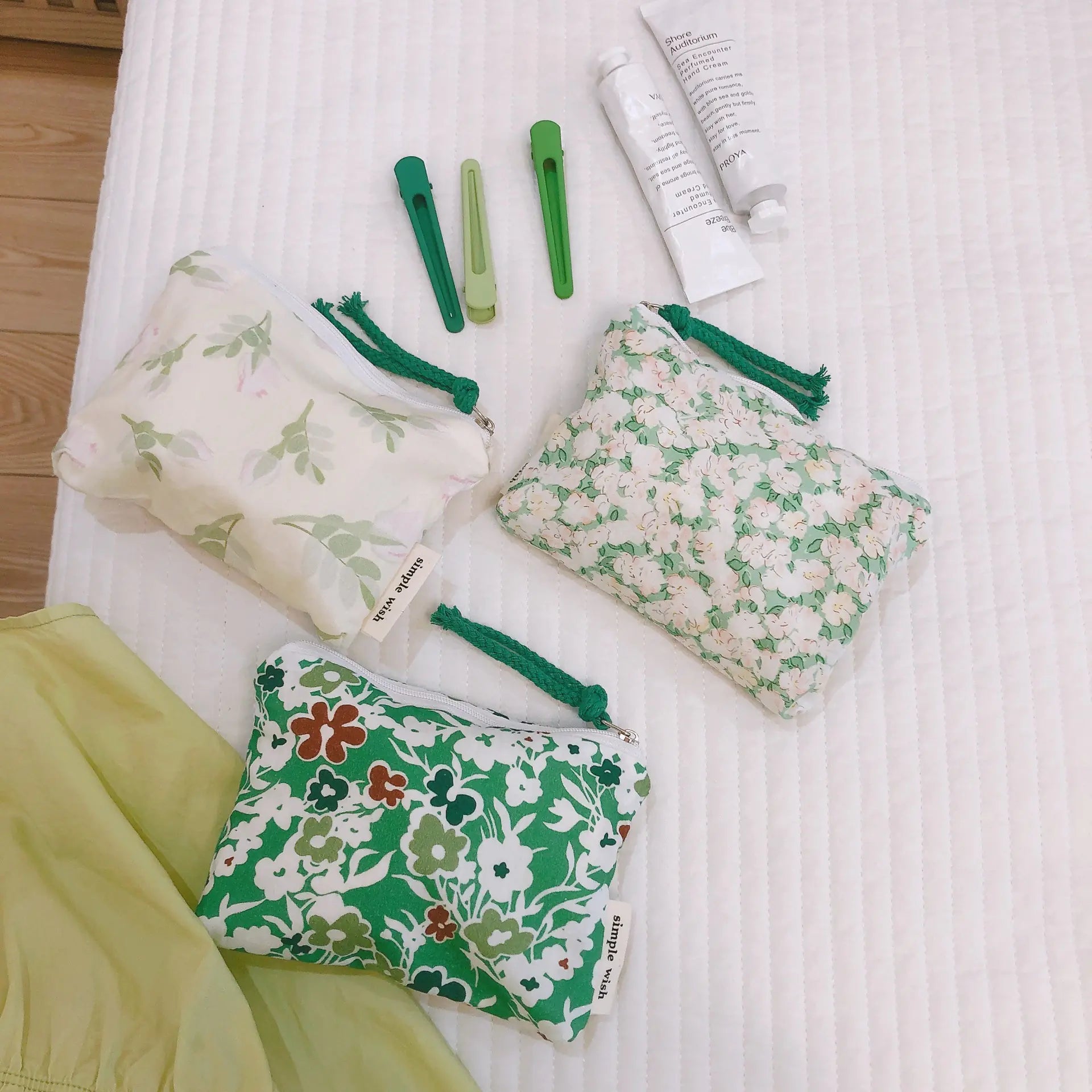 Green Line Women's Cosmetic Bag and Coin Purse Holder