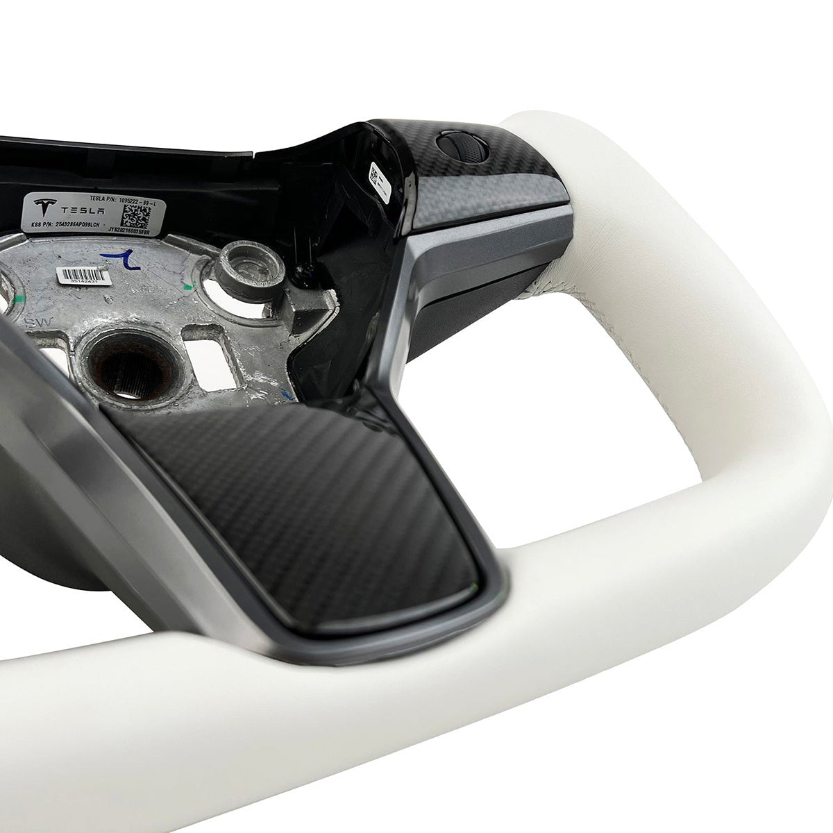 White leather yoke steering wheel for Tesla Model 3 and Y, featuring a stylish design and ergonomic grip by Tesery.
