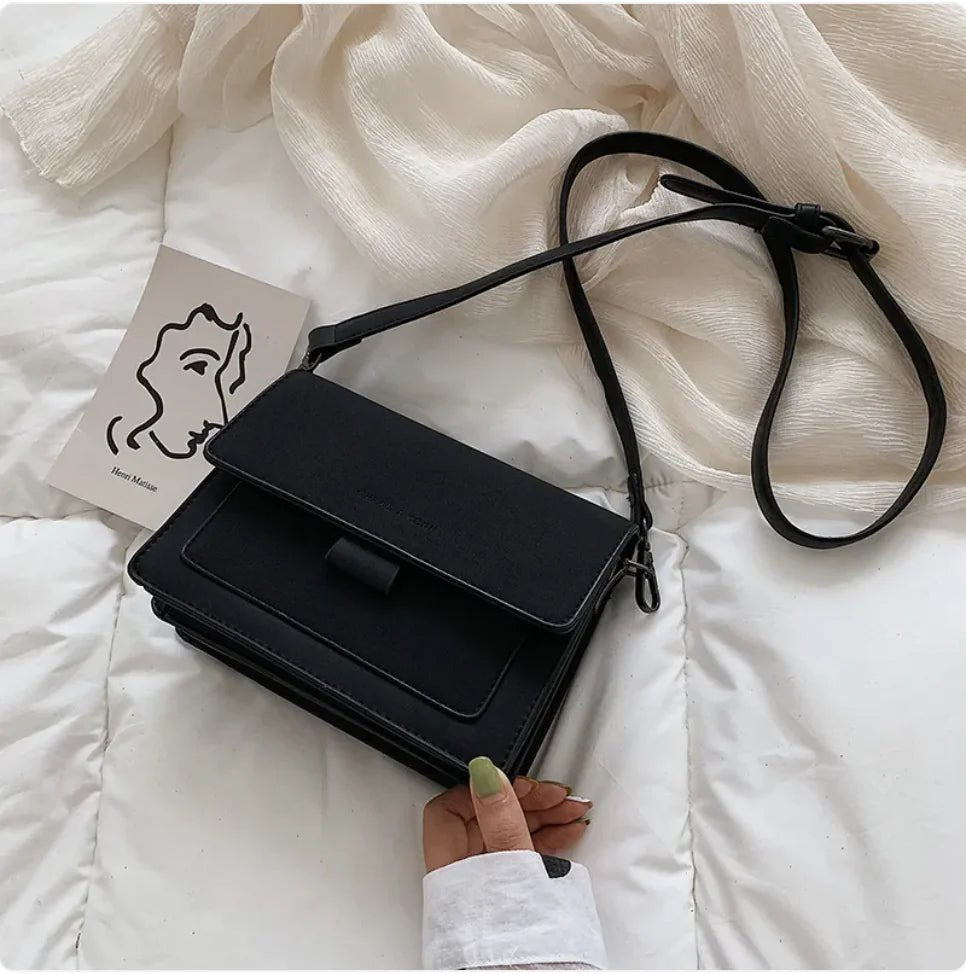 Wide Strap Crossbody Bag - BACKUPMYFILESNOW