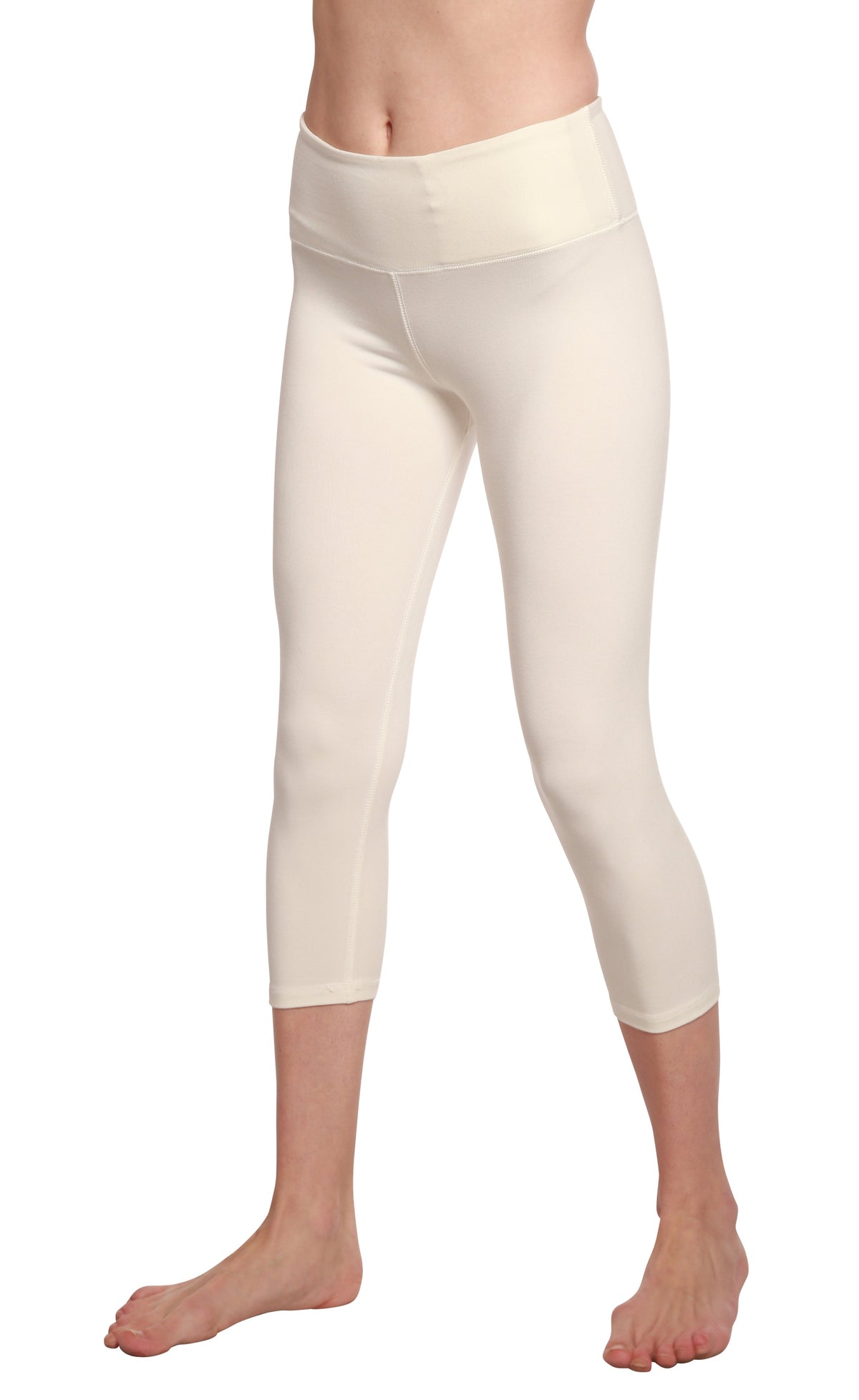 Women's Capri style leggings made from bamboo viscose and cotton by Spun Bamboo, featuring a comfortable, fitted design.