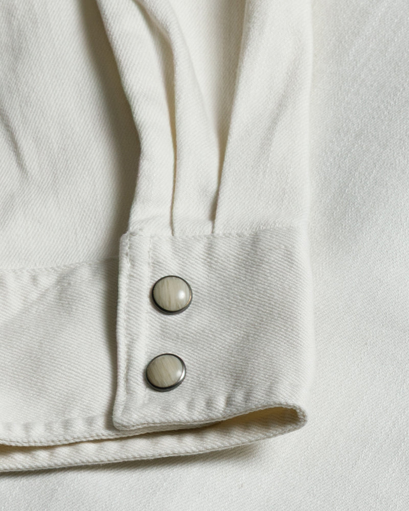 Off The Grid Surplus Earl Denim Shirt in natural with long sleeves, featuring woven white fabric and classic denim style.